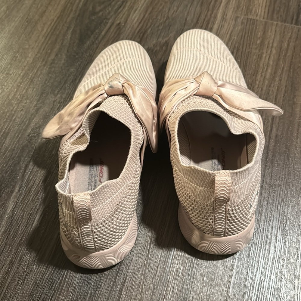 Skechers Pink Bow Sneakers Shoes Flats 8.5 - Picture 4 of 6